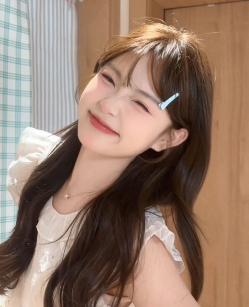 0-1-833x1024 🌸小柄だけど曲線美がしっかり