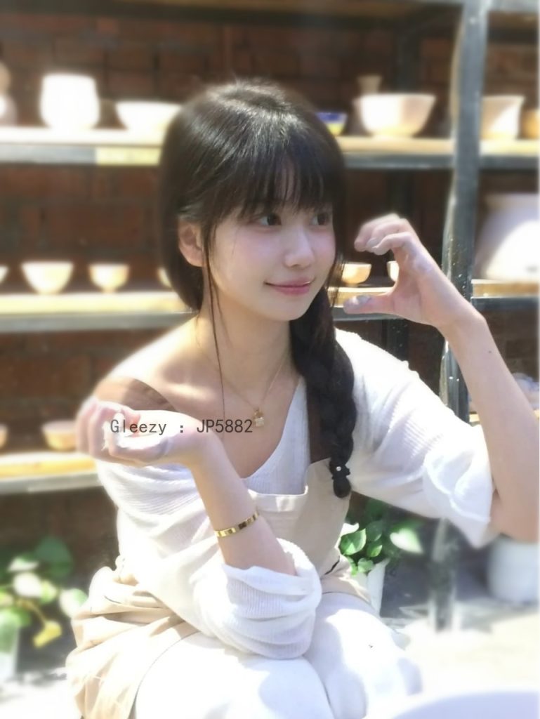 5-5-769x1024 🌸 恥じらい萌え女子、Cカップ・