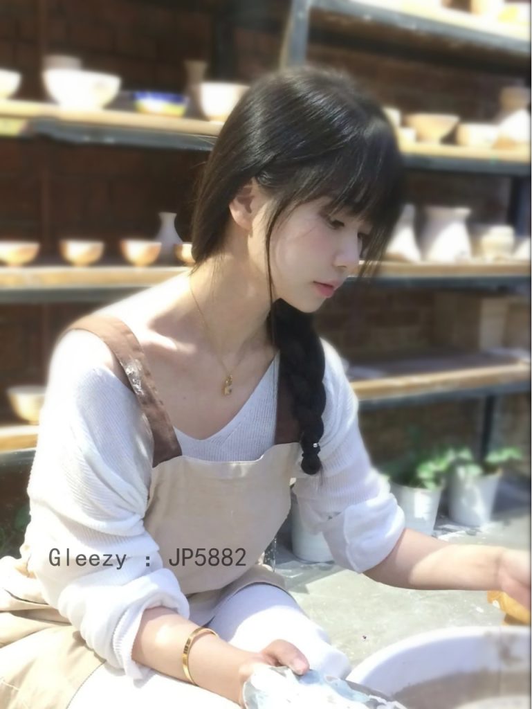 5-6-769x1024 🌸 恥じらい萌え女子、Cカップ・