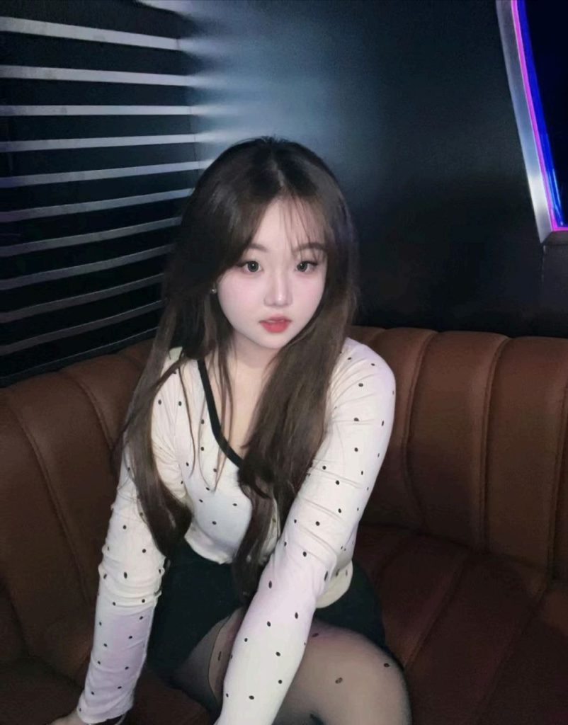 2-1-802x1024 美尻フェチ必見