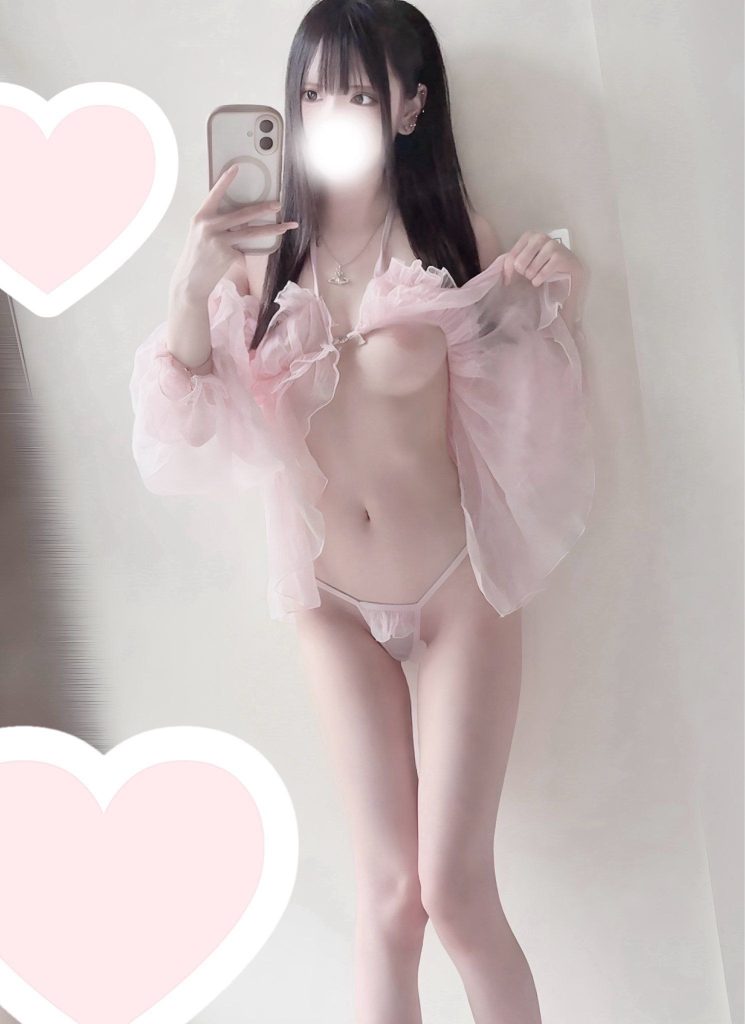 7-10-745x1024 🔸色白女子 × 透き通るような肌。