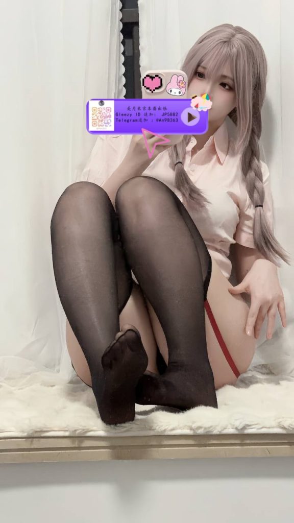 2-2-576x1024 👉小悪魔女子 × スマイル爆弾。