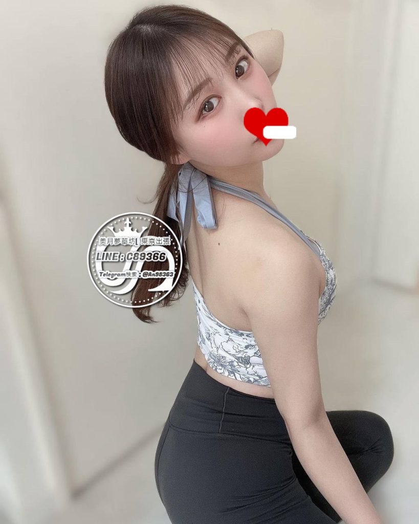 50-7-819x1024 👉大人の色気 × 優しい雰囲気。