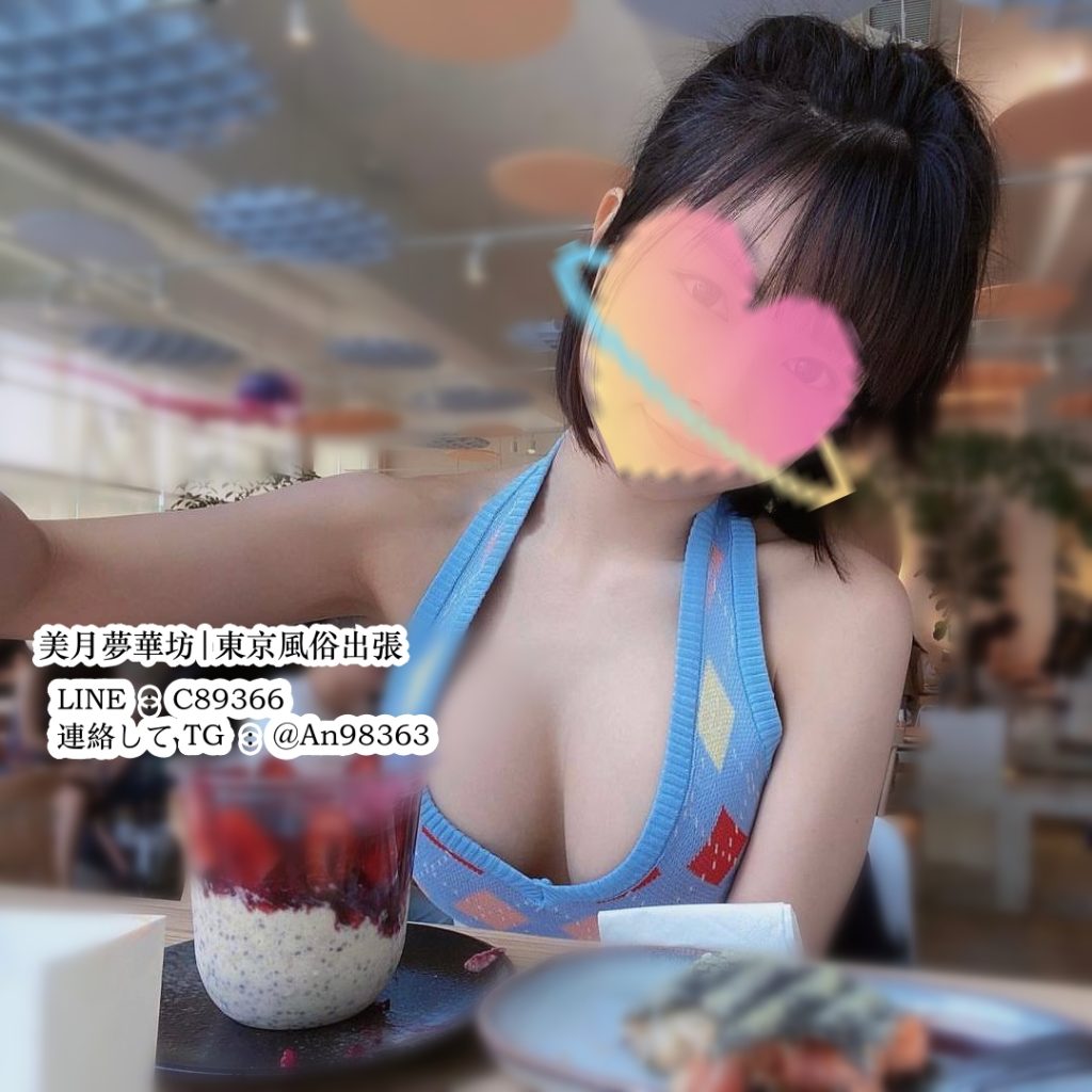 7-1024x1024 👉 成熟したセクシーさ