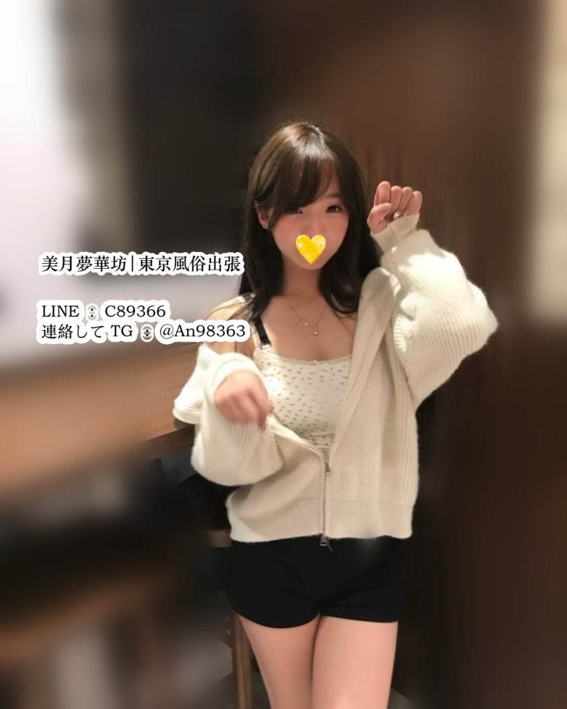 kkkk-819x1024 👉 可愛らしい童顔で甘美な雰囲気