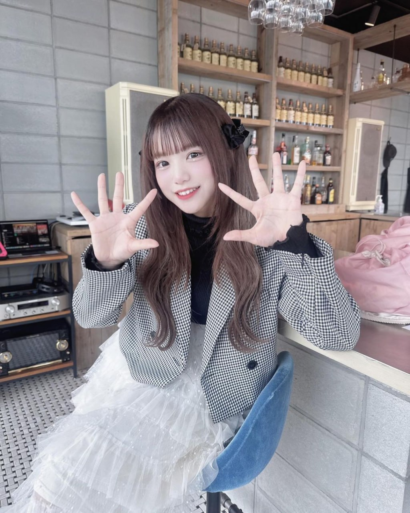 image-32-819x1024 今日の特別価格、女神様~~~