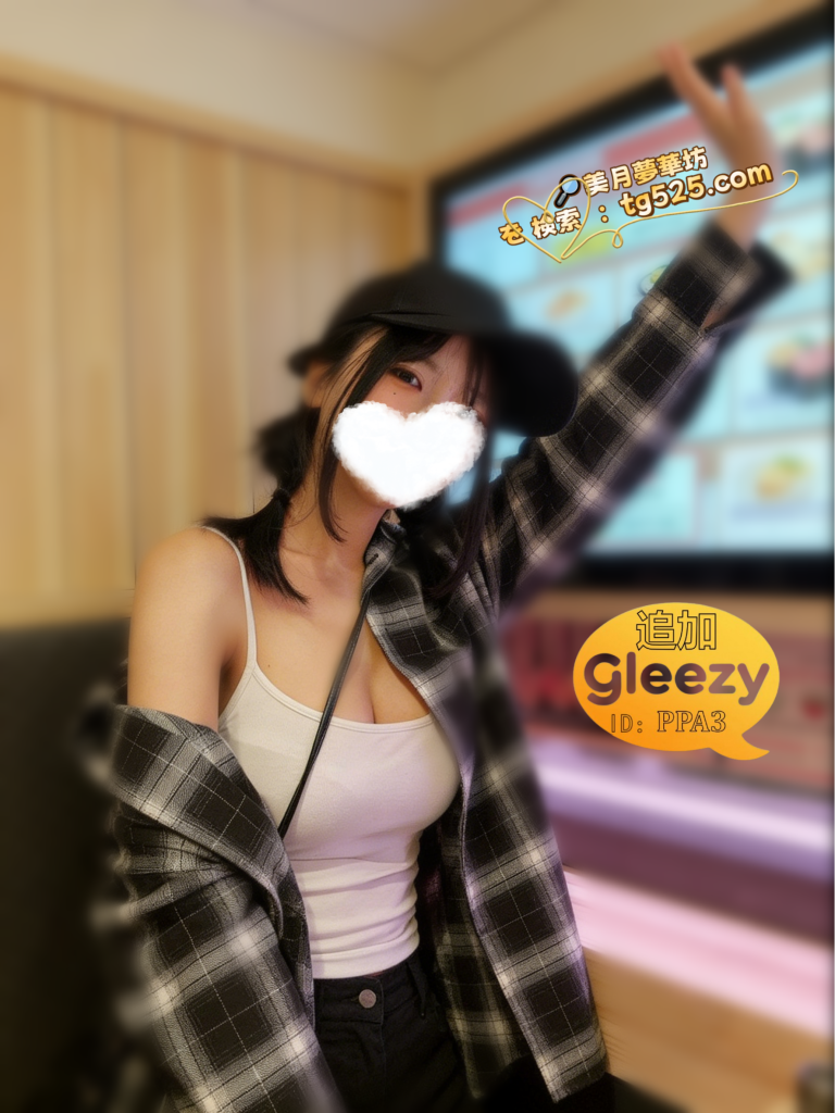 V-1-768x1024 大阪【本日の出勤情報】番号.01- 122歩く姿も魅力的