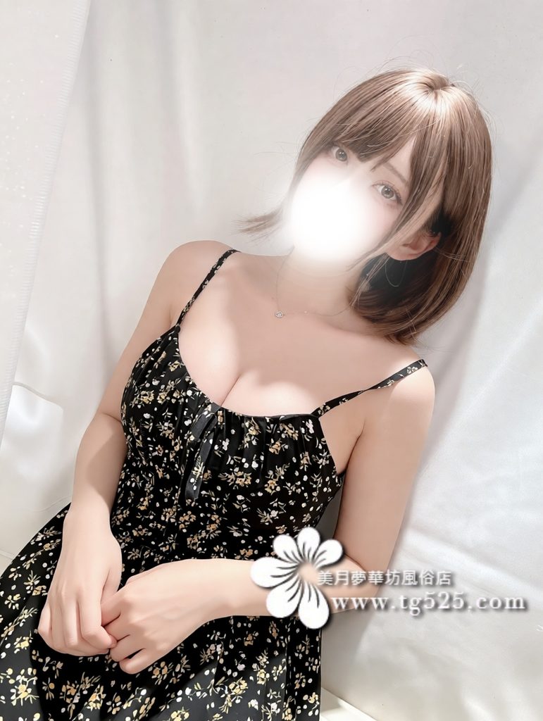 W-771x1024 #東京 番號:23- 396 可愛い巨乳の萌え系女子